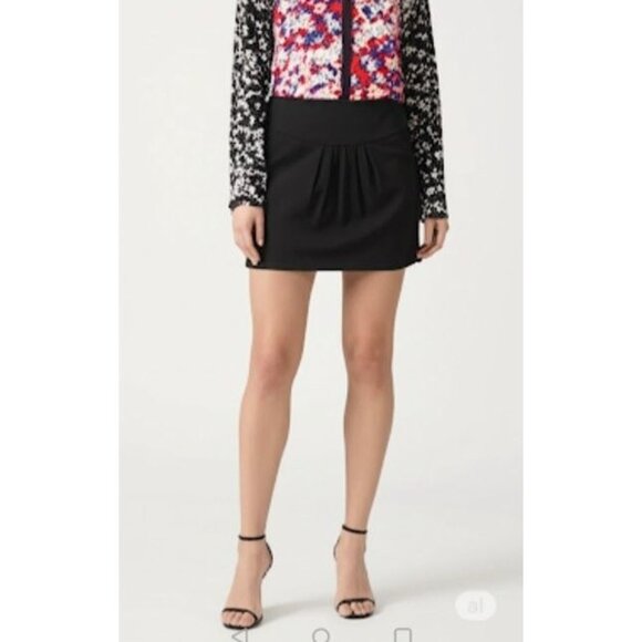 Express Design Studio Black Back Slit Career Mini Skirt Women's Size 10 NWT - Picture 1 of 10
